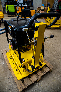 фото C-330 [235 кг, 30кН дизельная]